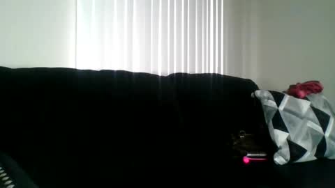 Badgirlbritt your favorite girl  online show from January 21, 6:33 pm