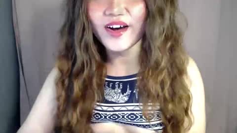 april online show from November 5, 10:09 pm