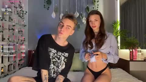 Snapshot of barbie_bi chatting on February 7, 1:43 pm My name is Molly. Please say hello I like talking to you. If you have any wishes or obscene desires please use the tip menu online show from February 7, 1:43 pm