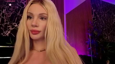 Kara online show from April 1, 1:41 pm