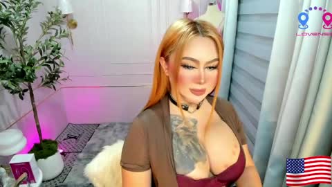 Miss Alexa Fields  online show from May 20, 4:18 am