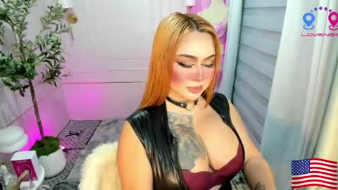 Miss Alexa Fields  online show from May 23, 11:12 pm