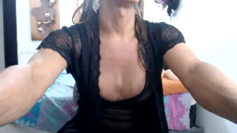 bardotbigcocktsx online show from July 31, 12:32 am