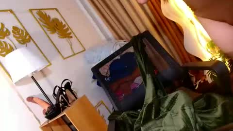 bby_lexielore69 online show from April 5, 10:57 am