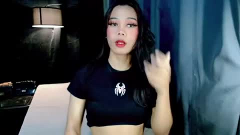beatrice_luna online show from August 2, 4:57 am