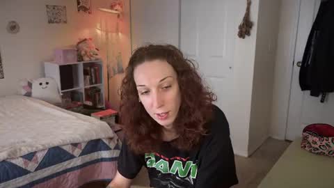 bellababy444 online show from June 18, 4:11 pm