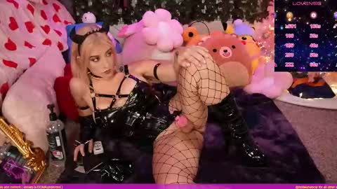 Bellalunabear trans   JadePlant Cis online show from December 17, 7:19 pm