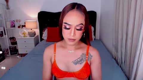 IM BELLA online show from July 20, 2:52 pm
