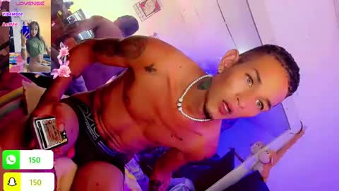 Stiven Leon online show from January 14, 4:57 am