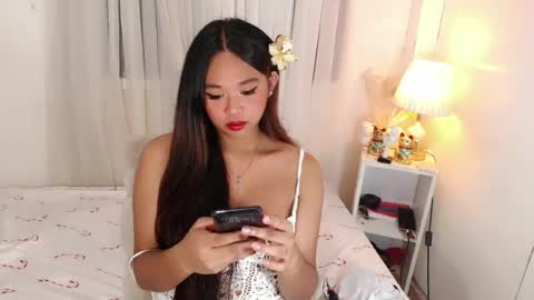 binnie_katchins online show from July 16, 7:36 am