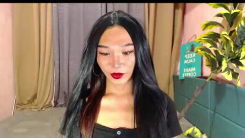 blackbarbie_jamie online show from June 15, 7:21 am