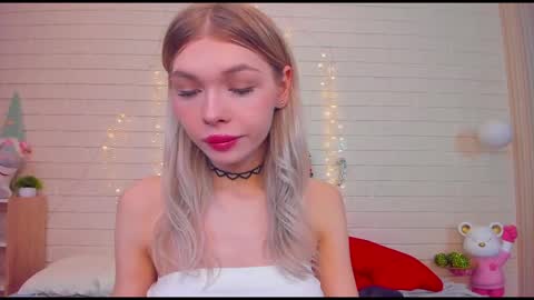 blondy_fina online show from February 3, 6:16 am