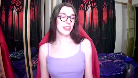 Bluerose online show from December 11, 5:37 pm