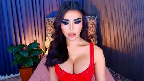 bombshellanita online show from June 11, 2:53 am