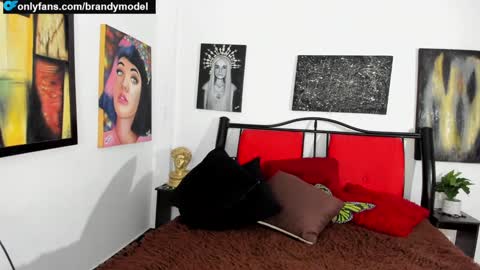 Brandy Model online show from December 7, 7:10 am
