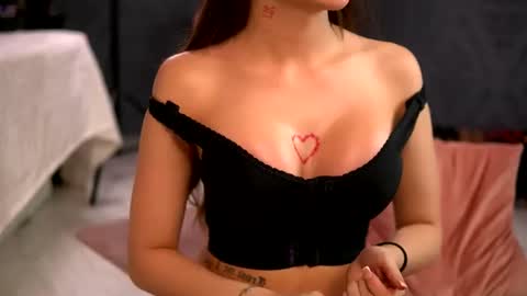 Scarlet online show from July 18, 3:57 am