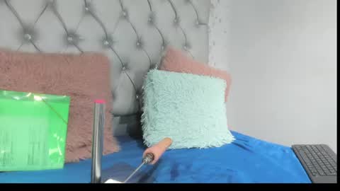 brenda sofia2 online show from June 12, 4:28 pm