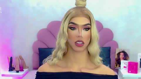 BRIANA online show from March 15, 5:21 am