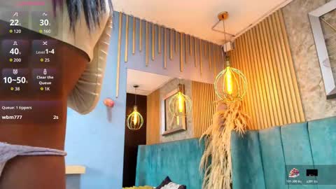 briannyte25 online show from October 21, 2:18 pm