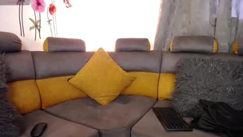 Briyith Gonza online show from December 5, 6:14 pm