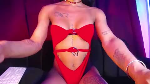 sammBitchTS online show from June 8, 8:52 pm