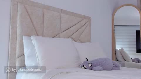    online show from June 22, 3:47 am