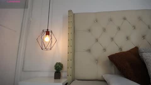 bycandy_ online show from February 25, 2:21 pm