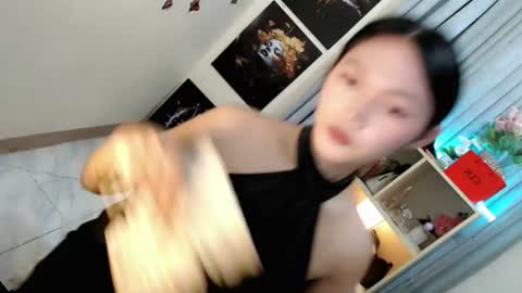caitlin online show from July 28, 1:23 am