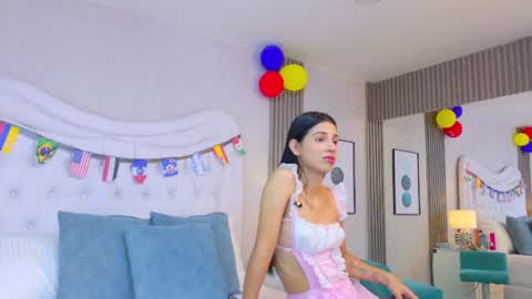 Caitlyn Millerr online show from July 14, 7:41 pm
