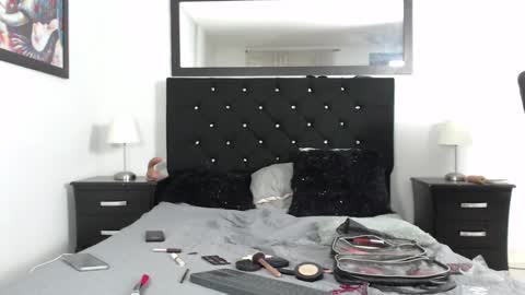 caitlynwheler online show from December 24, 2:54 am