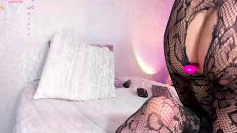 NORA online show from August 3, 9:04 am