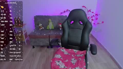 C A M I L A online show from March 27, 9:54 am