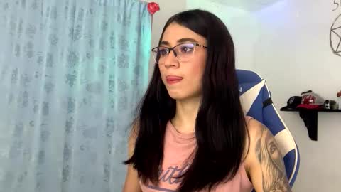 Camila online show from November 3, 6:40 pm