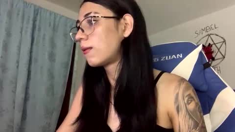 Camila online show from November 12, 2:27 pm