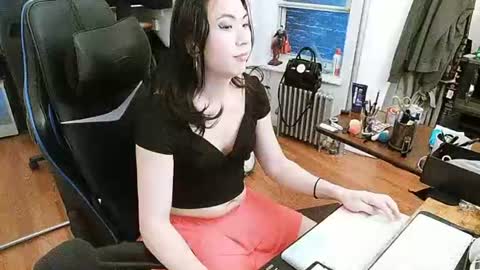 cammy_ho online show from July 6, 8:00 pm