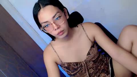 Candi online show from June 8, 3:51 am
