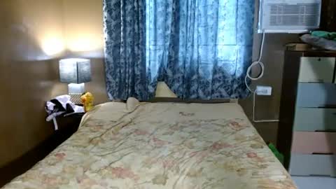 candice_xxx online show from July 1, 1:28 am
