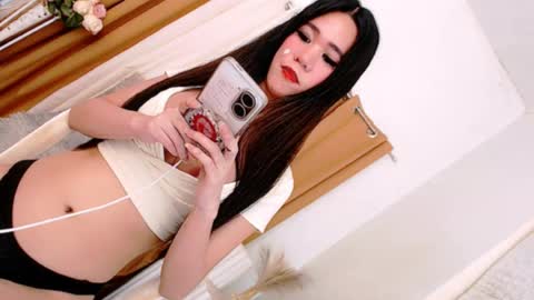 Candy online show from July 12, 7:49 pm