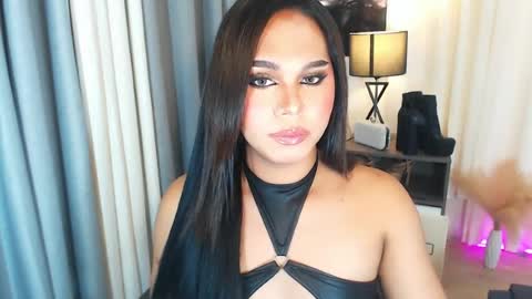 caprize_diva online show from June 16, 3:20 am