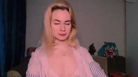 Carin online show from February 25, 5:52 am