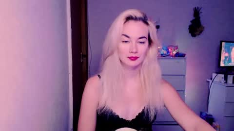 Carin online show from July 27, 6:53 am