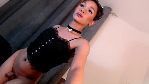 Carla online show from July 10, 6:01 pm