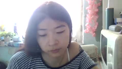 CarlyJoy online show from June 5, 9:26 am