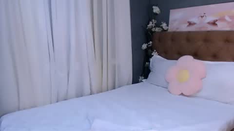 CARMELLA online show from July 18, 12:01 pm