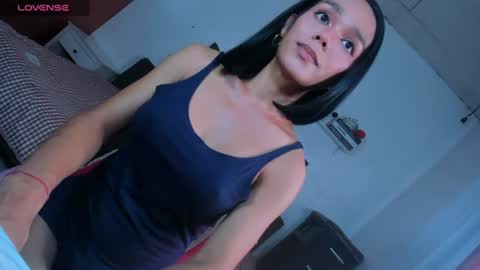 caroline_east online show from July 26, 4:41 am
