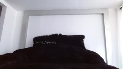 caroline online show from January 26, 8:45 pm