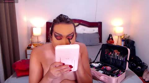 MISS CASSANDRA online show from September 28, 10:14 am