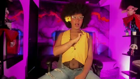 cataleyamoon_ online show from June 9, 8:19 pm
