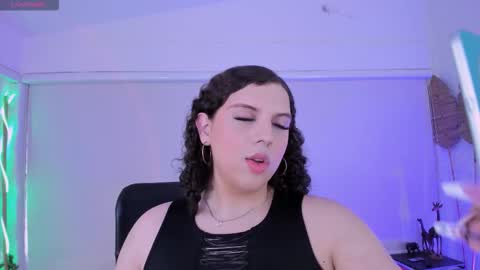 Catleya  online show from December 13, 7:42 pm