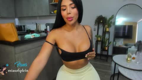 mia  sofiabohorquez INSTAGRAM online show from January 31, 8:29 pm